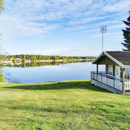 Kristinehamn Herrgardscamping & Stugor Zewnętrze zdjęcie