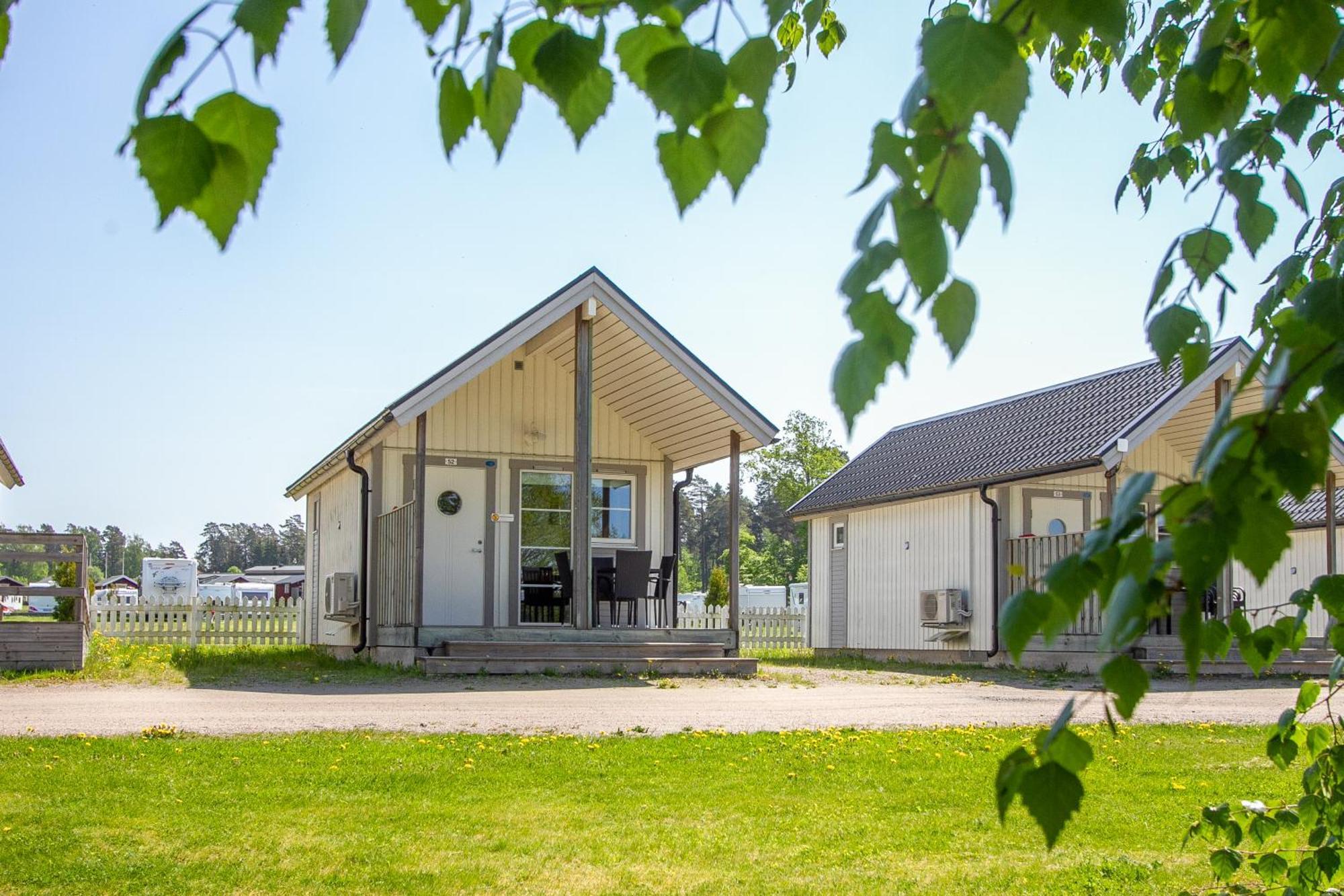 Kristinehamn Herrgardscamping & Stugor Zewnętrze zdjęcie