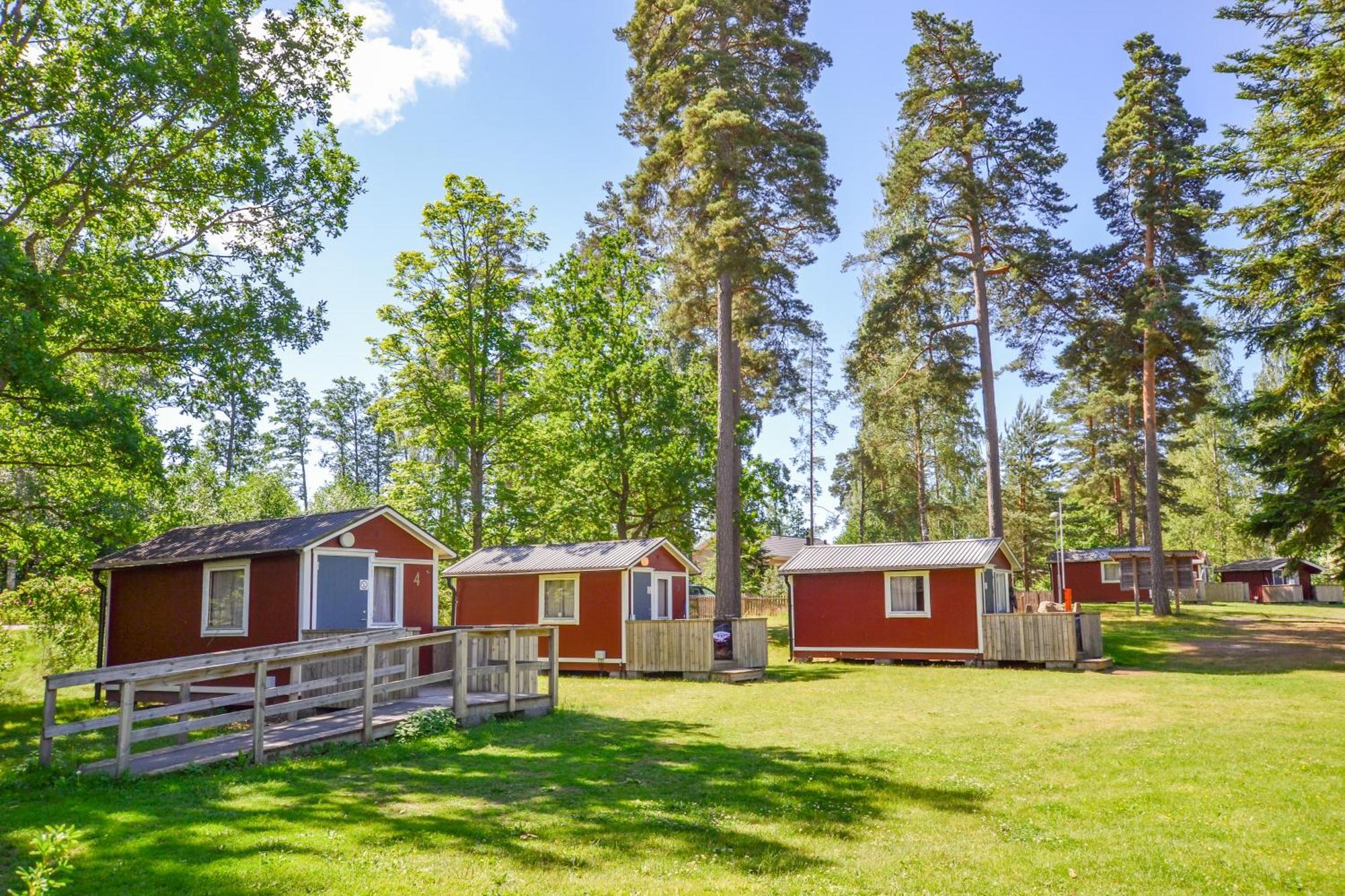 Kristinehamn Herrgardscamping & Stugor Zewnętrze zdjęcie